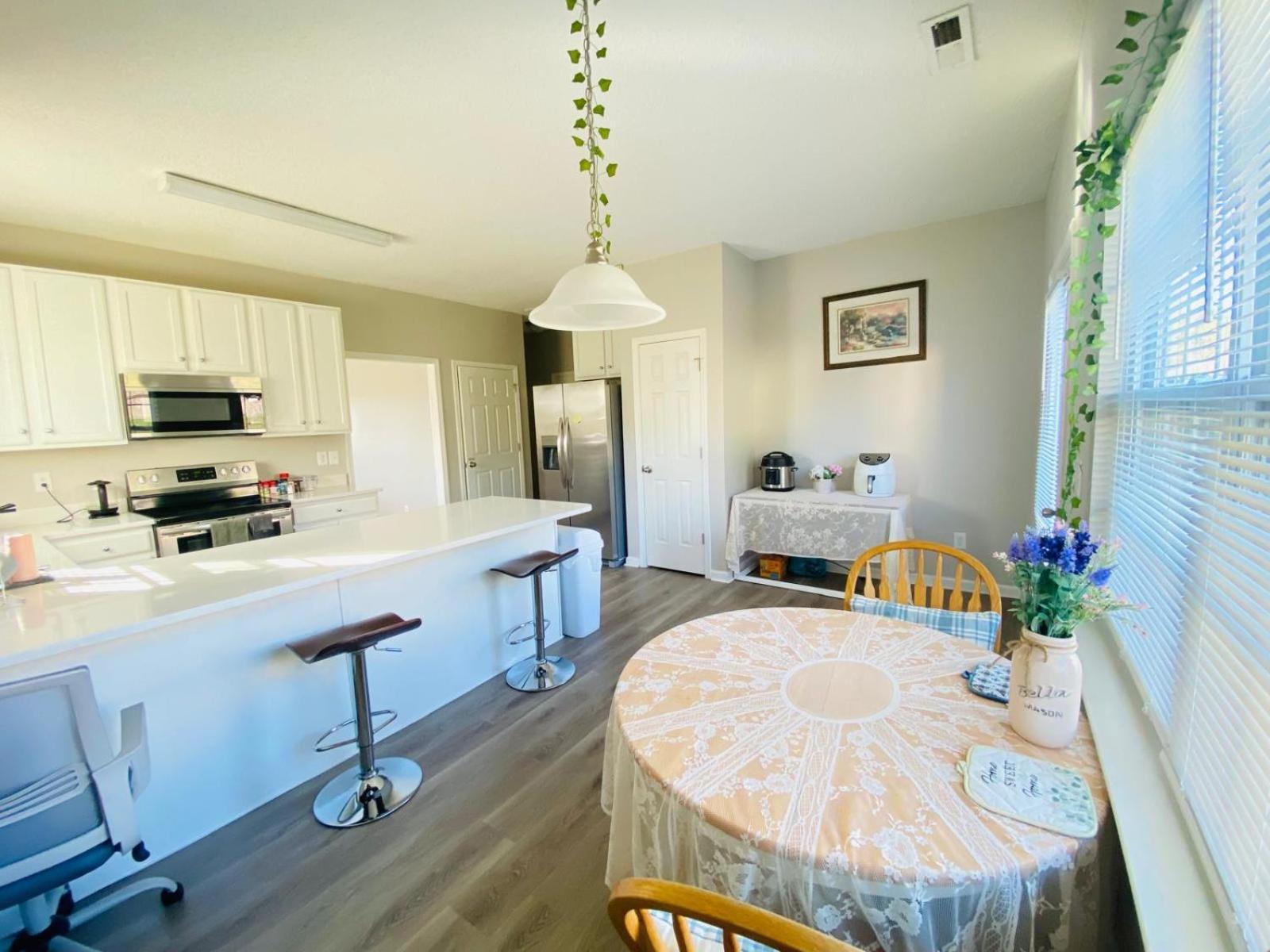 Private Room & Bathroom Close To Downtown Raleigh Esterno foto